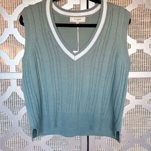 NWT No Comment Women's Green Sleeveless Top